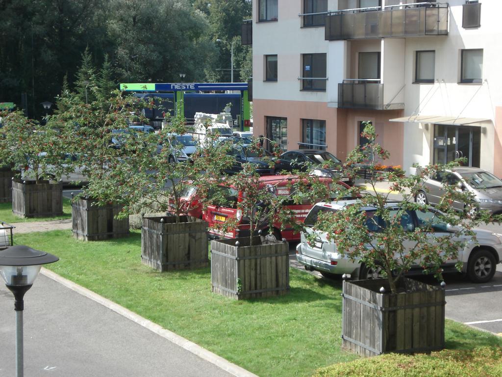 Riga Apartment Brivibas With Private Parking Exterior photo
